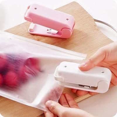 Compact Mini Heat Sealer – Keep Your Food Fresh!