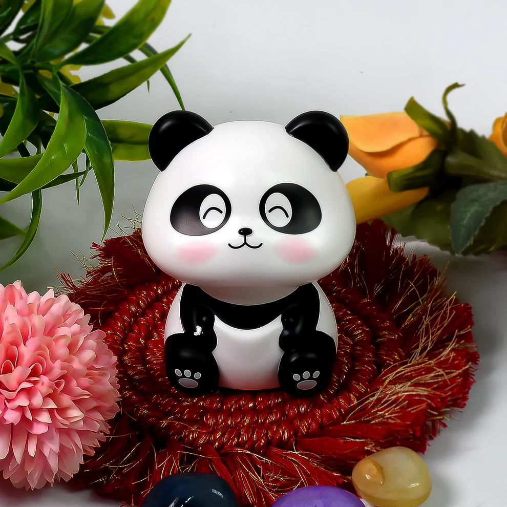 Solar Bobble Panda – Cute Dashboard & Desk Ornament for Car Interior or Home Decor