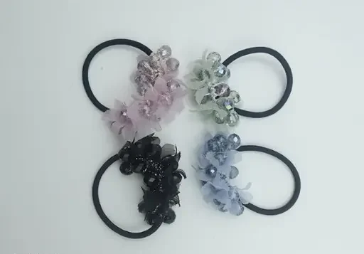 Faux Pearl Hair Scrunchies – Pack of 4 Elastic Hair Ties for Women & Girls (4 Pcs)